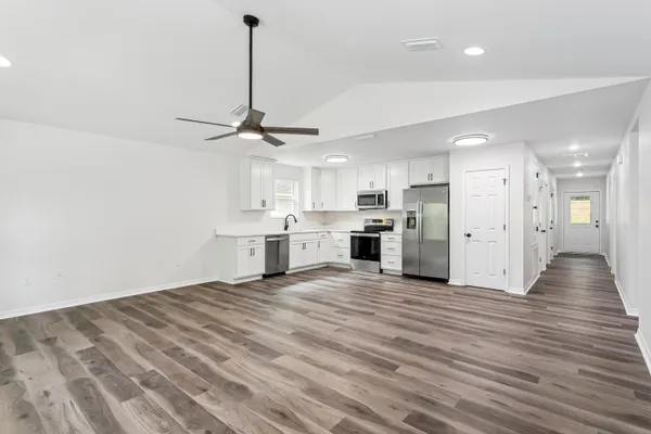 $232,897 | 8084 3rd Street, Laurel Hill, FL 32567