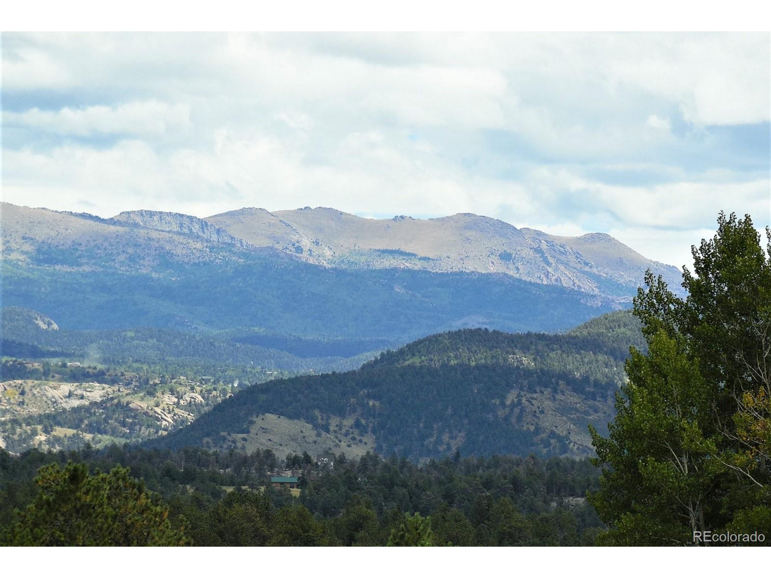35 Doe Valley Road Guffey, CO 80820 - Photo 7 of 40