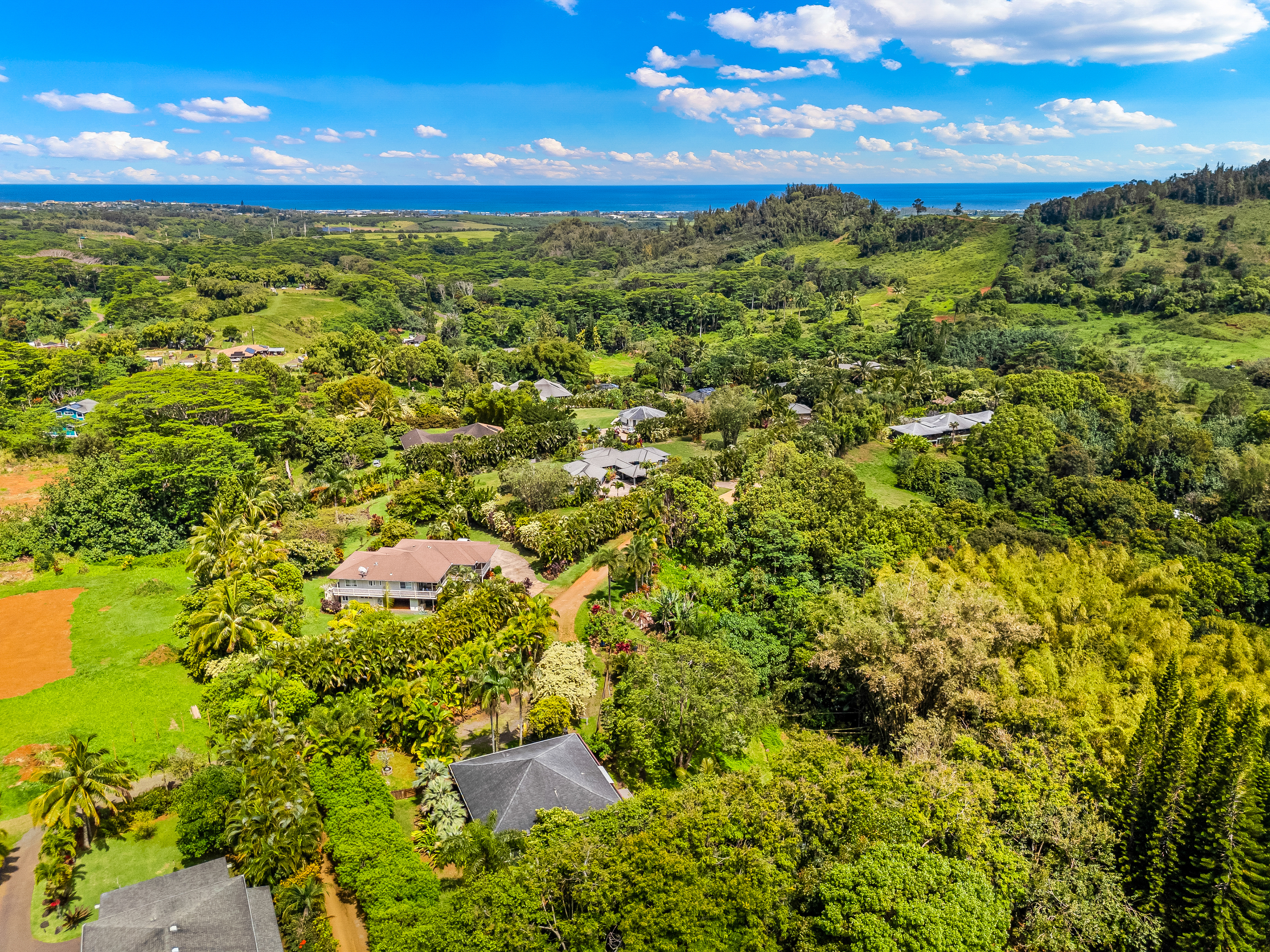 5728 Olohena Road Kapaa, HI 96746 - Photo 2 of 30 a view of a city