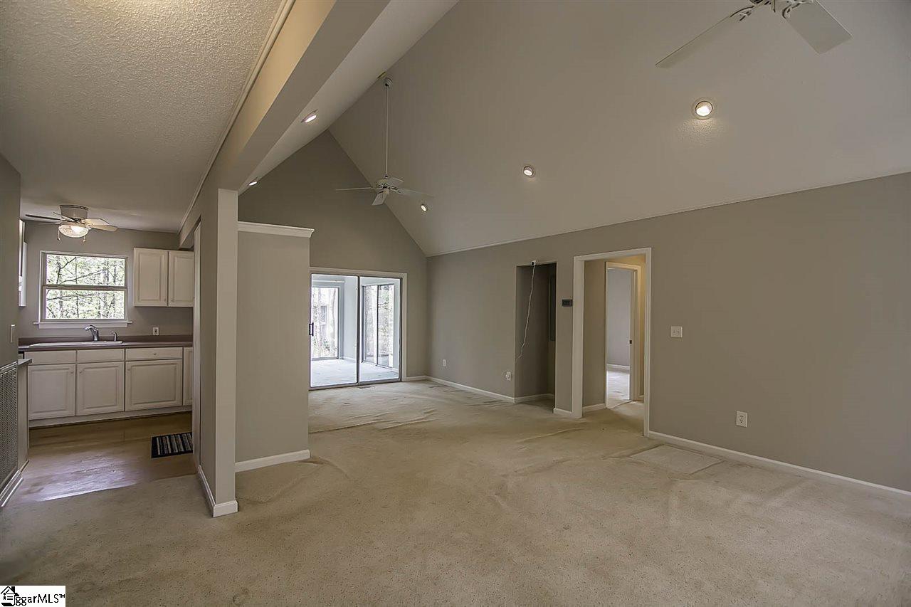 202 Indian Trail Road Seneca, SC 29672 - Photo 17 of 31 Gallery Image 17