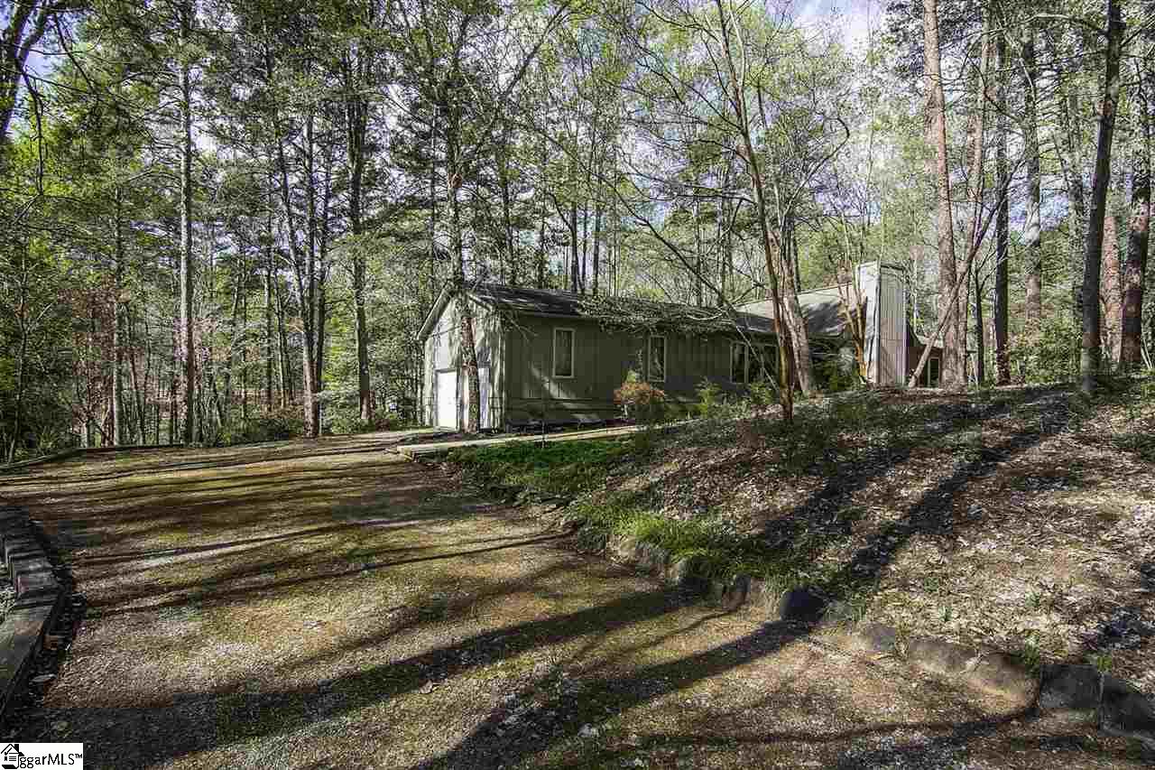 202 Indian Trail Road Seneca, SC 29672 - Photo 5 of 31 Gallery Image 5