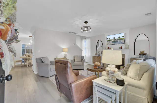 $574,500 | 1156 Marsh Harbor Lane, Charleston, SC 29492