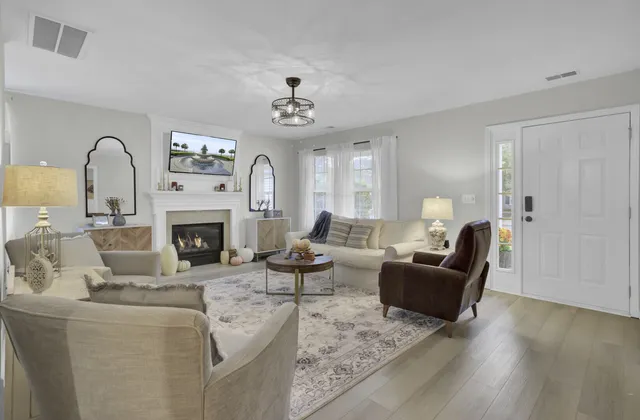 $574,500 | 1156 Marsh Harbor Lane, Charleston, SC 29492