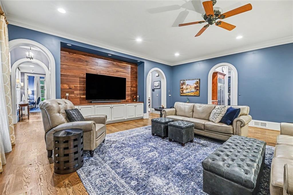 3901 North Stratford Road Northeast Atlanta, GA 30342 - Photo 6 of 36 Gallery Image 6