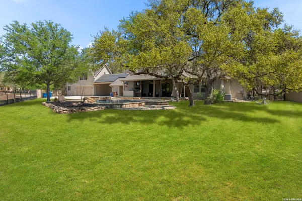 $995,900 | 8518 Wild Trace, Garden Ridge, TX 78266