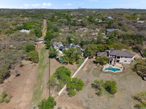 $995,900 | 8518 Wild Trace, Garden Ridge, TX 78266