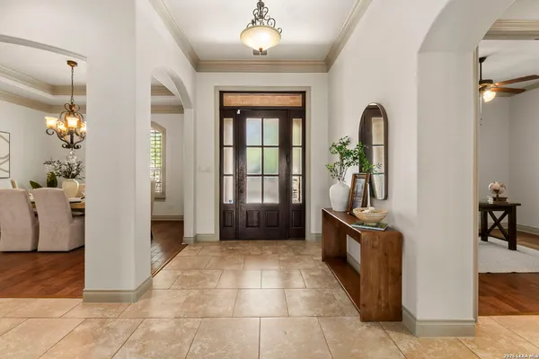 $995,900 | 8518 Wild Trace, Garden Ridge, TX 78266