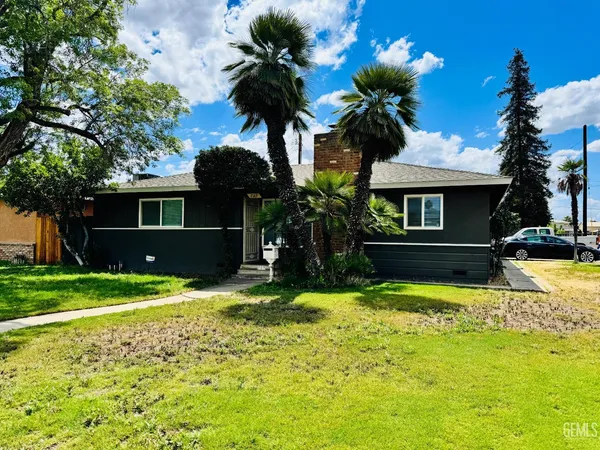 $329,900 | Undisclosed Address, Bakersfield, CA 93304