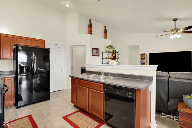 $250,000 | 2546 Bridlewood Drive, Franklin, IN 46131