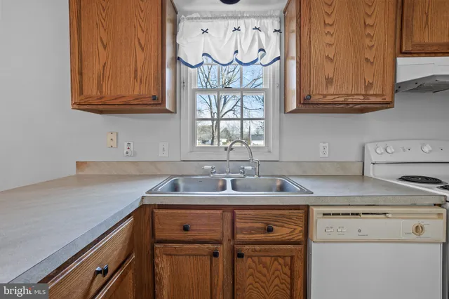 $375,000 | 3910 Oyster House Road, Broomes Island, MD 20615