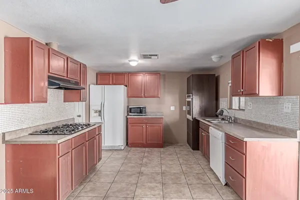 $59,900 | 120 North Val Vista Drive, Unit 113, Mesa, AZ 85213