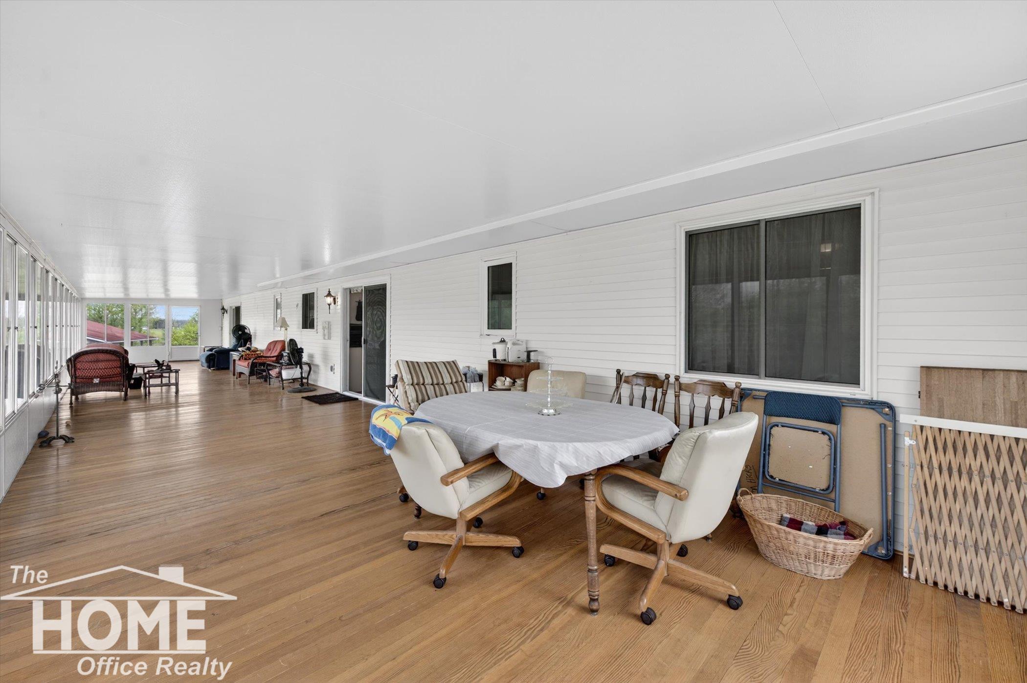 6444 Grand River Road Bancroft, MI 48414 - Photo 26 of 41