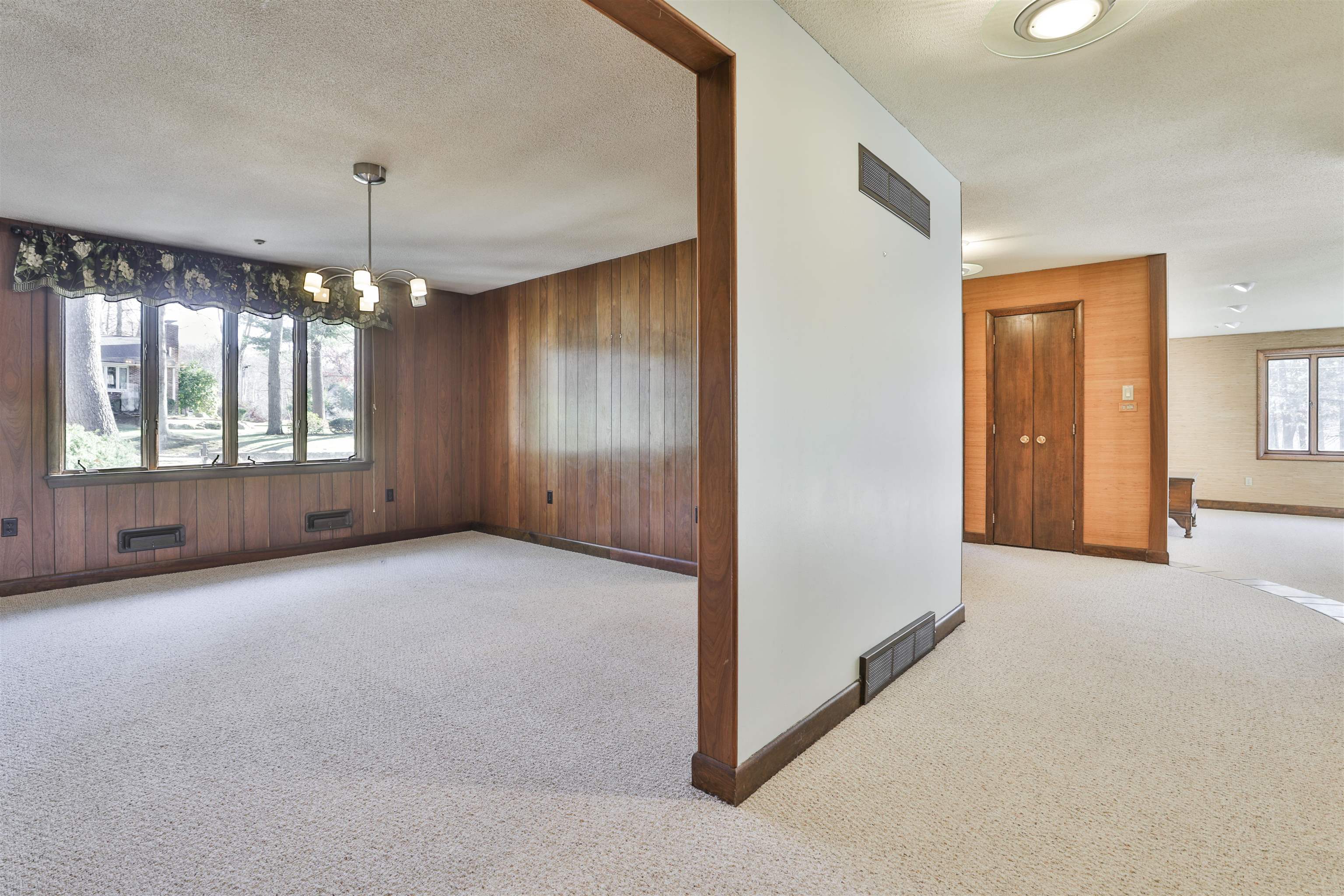 125 Lille Road Nashua, NH 03062 - Photo 11 of 47