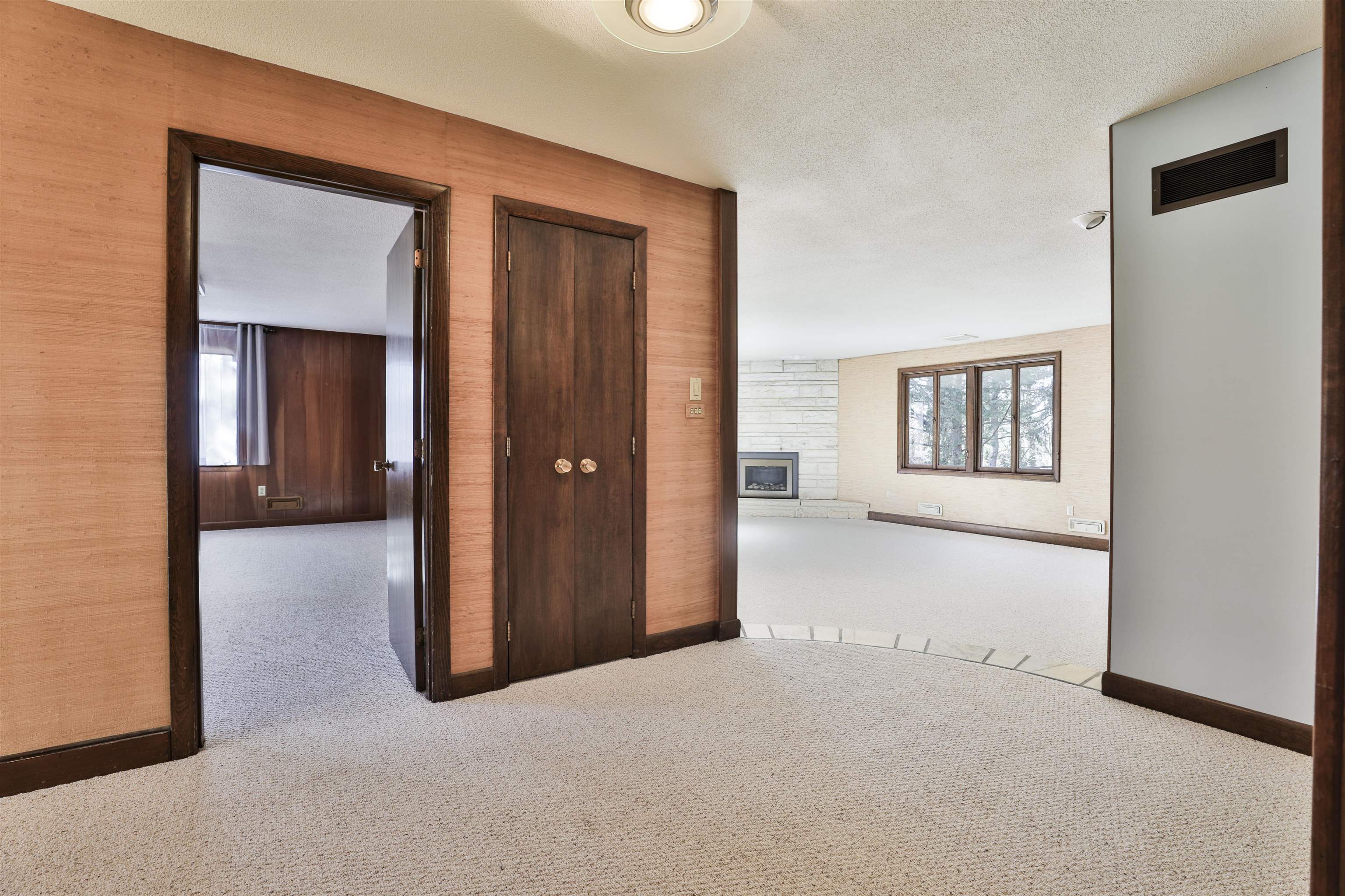 125 Lille Road Nashua, NH 03062 - Photo 12 of 47