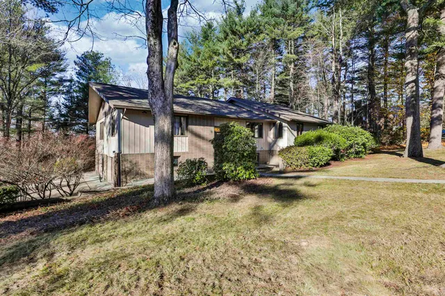 $725,000 | 125 Lille Road, Nashua, NH 03062