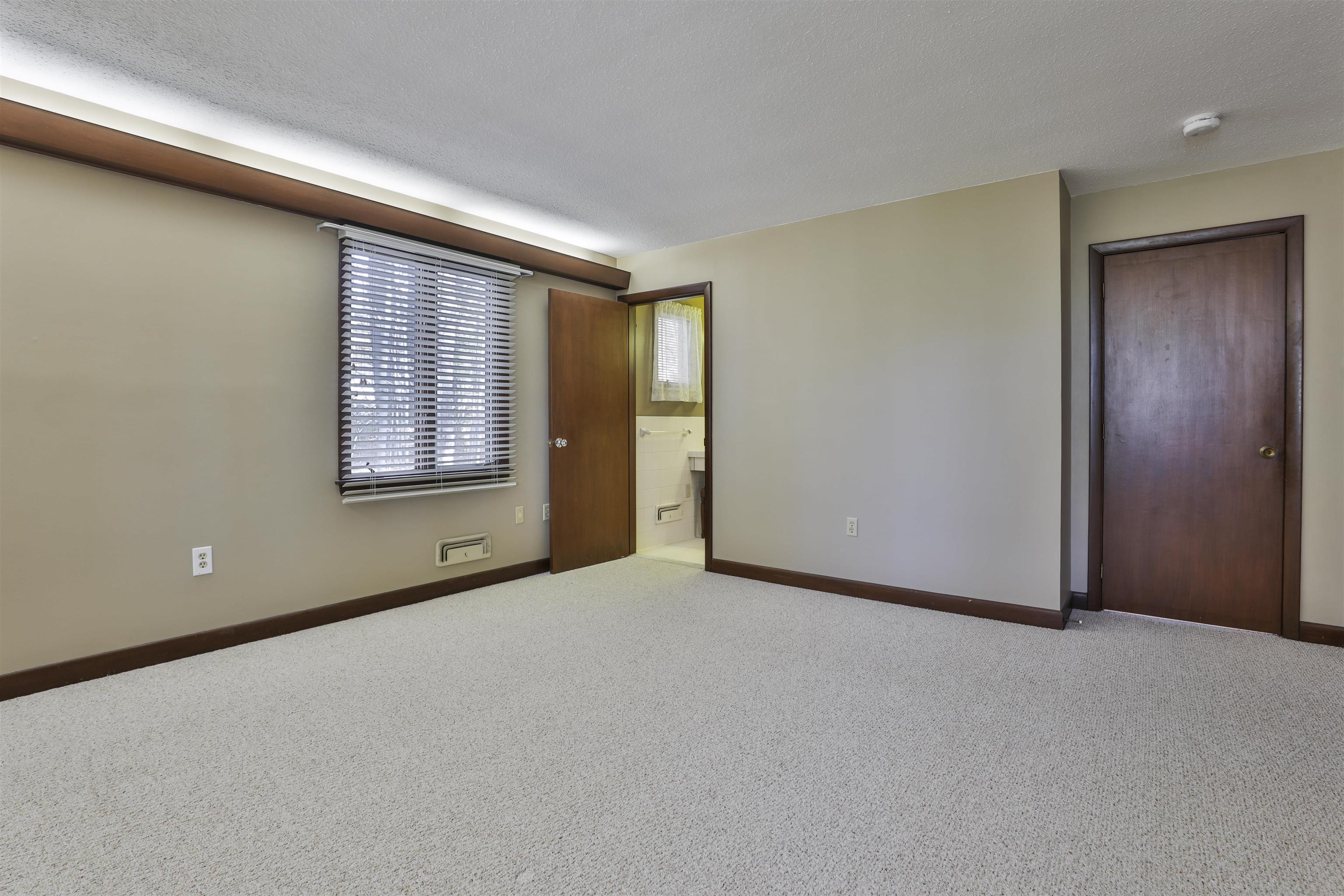 125 Lille Road Nashua, NH 03062 - Photo 27 of 47