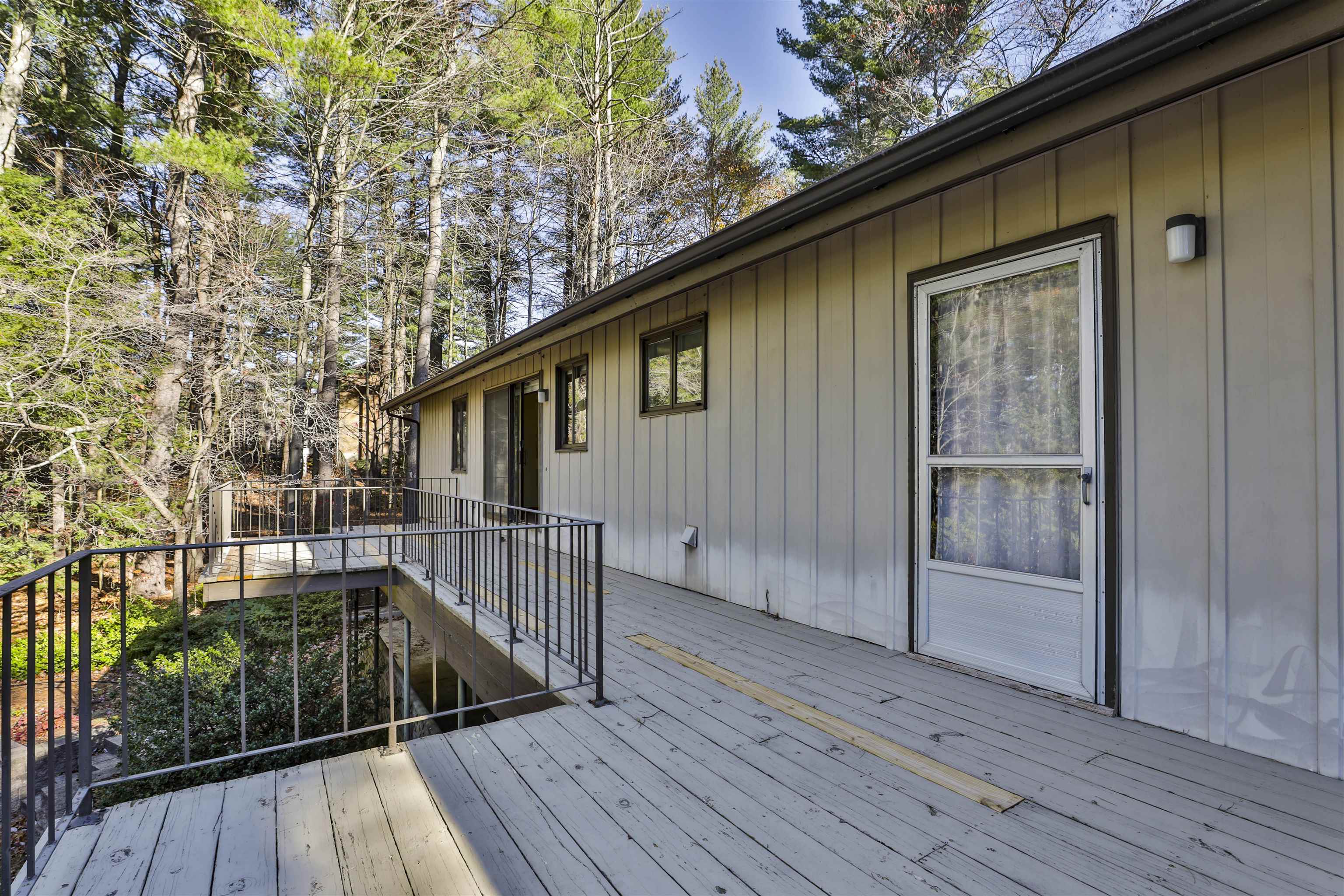 125 Lille Road Nashua, NH 03062 - Photo 6 of 47