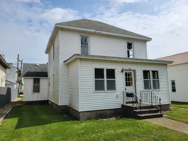 $29,500 | 143 1st Avenue Southeast, Wells, MN 56097