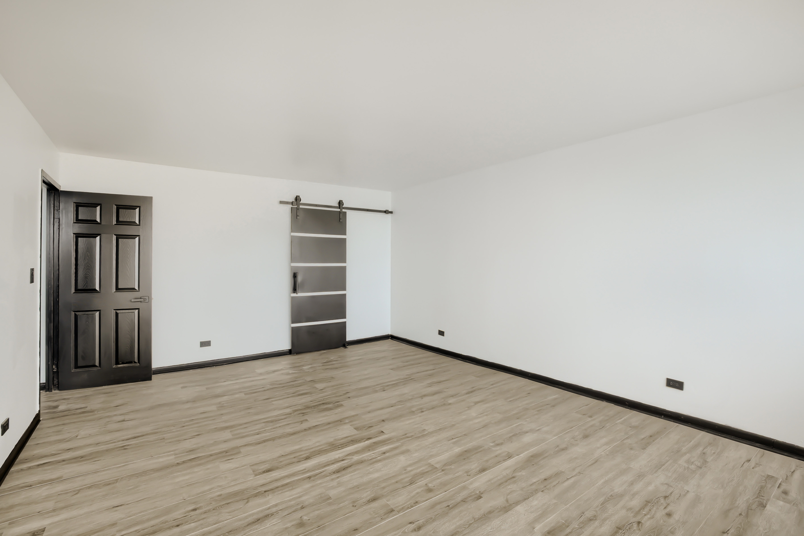 6171 North Sheridan Road, Unit 2311 Chicago, IL 60660 - Photo 10 of 14