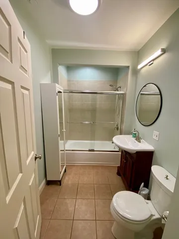 $2,900 | 38 Trident Avenue, Unit 1, Winthrop, MA 02152