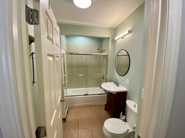 $2,900 | 38 Trident Avenue, Unit 1, Winthrop, MA 02152