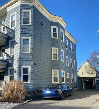 $2,900 | 38 Trident Avenue, Unit 1, Winthrop, MA 02152