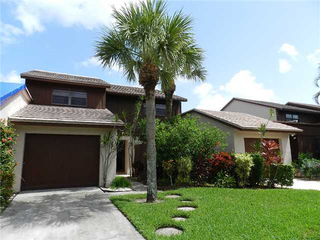 11127 Oakdale Road Boynton Beach, FL 33437 - Photo 1 of 21 Primary Photo