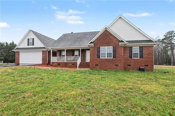 $494,000 | 5421 Waynick Meadow Road, Asheboro, NC 27205