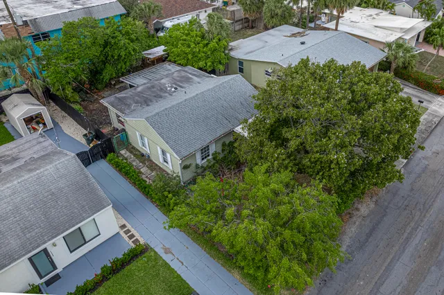$469,900 | 1509 North N Street, Lake Worth Beach, FL 33460