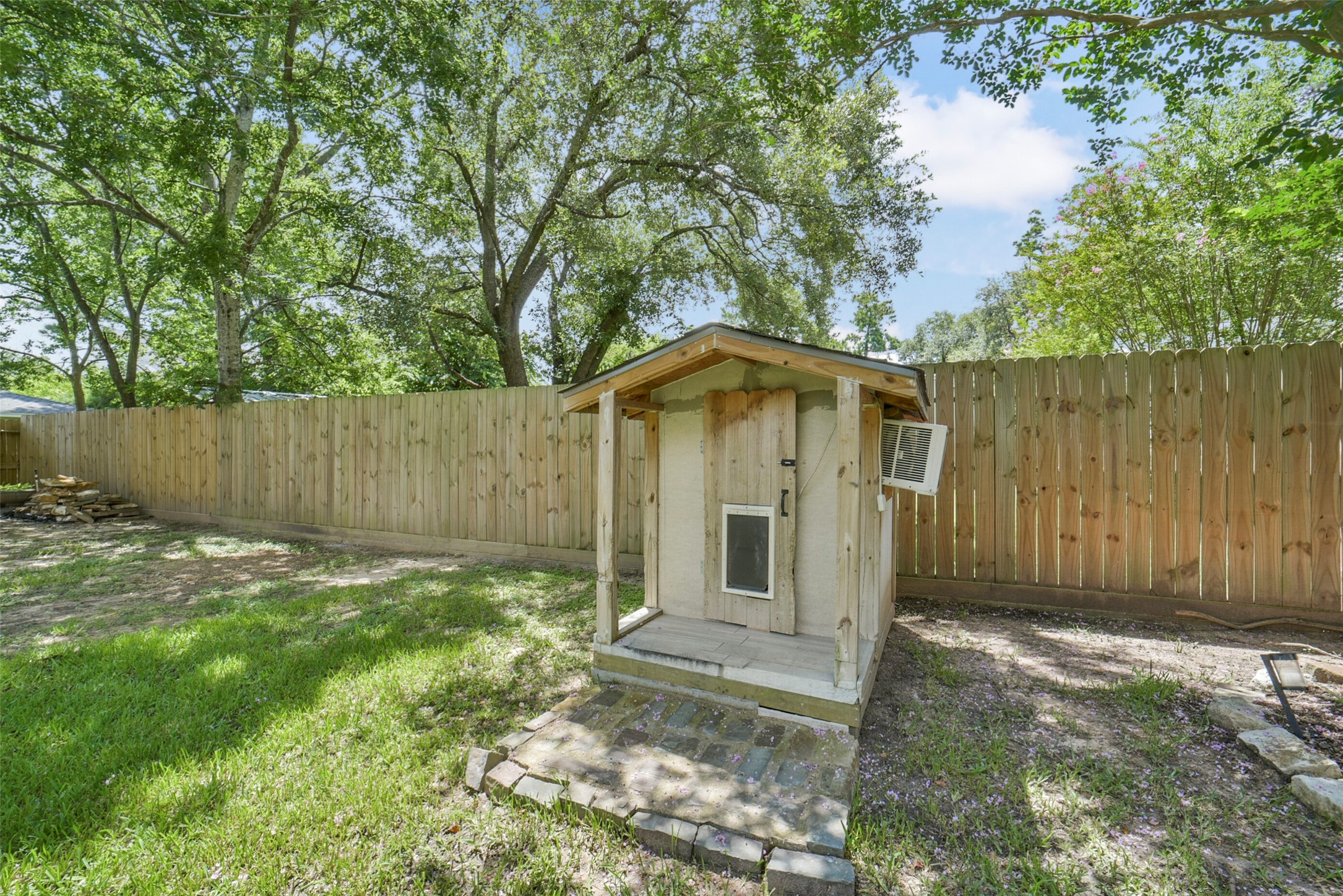 18606 Mellowgrove Lane Spring, TX 77379 - Photo 36 of 43 Even your pet will love this home