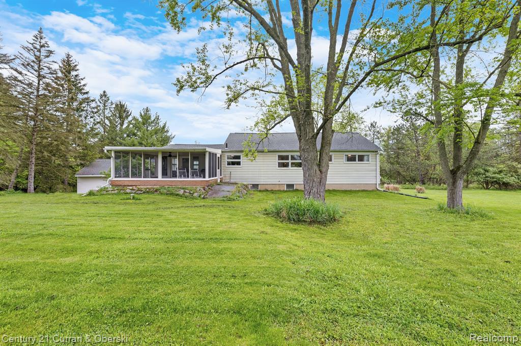 5590 Vreeland Road Ann Arbor, MI 48105 - Photo 4 of 19
