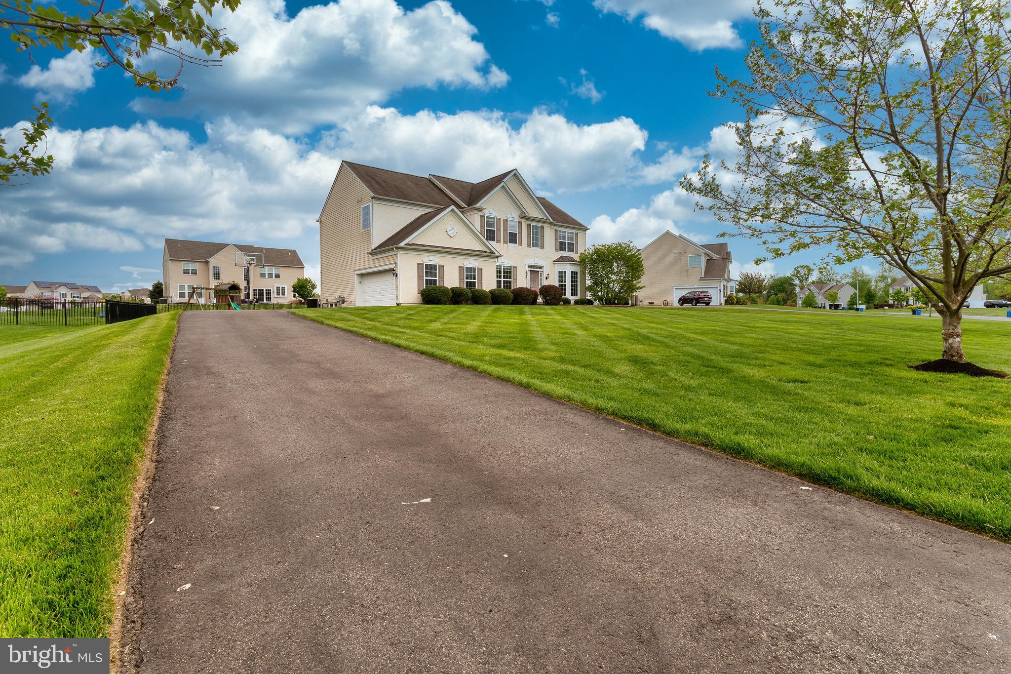 231 Bartlett Drive Mickleton, NJ 08056 - Photo 3 of 41 Gallery Image 3