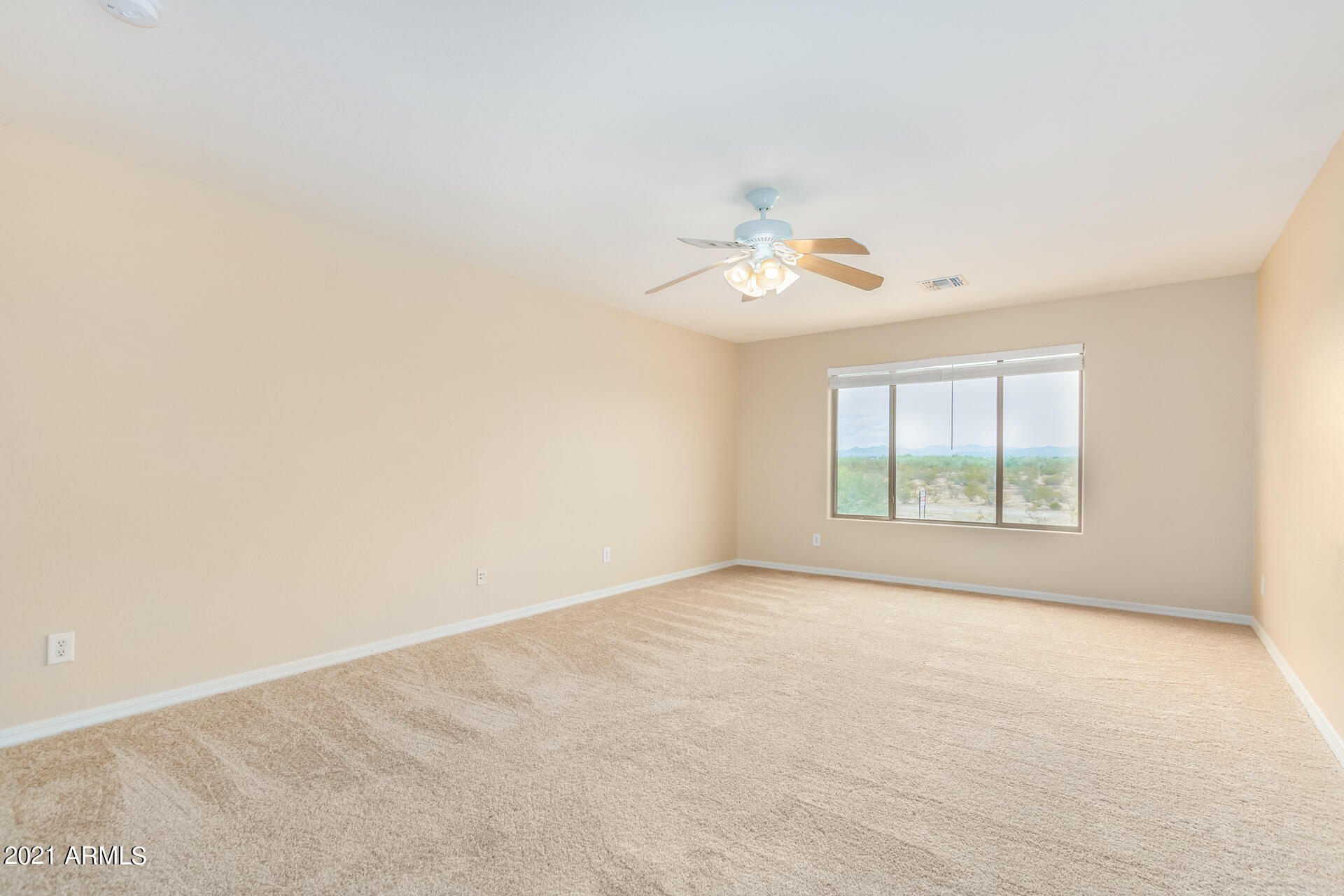 16478 West Rowel Road Surprise, AZ 85387 - Photo 16 of 41 24 - Rowel
