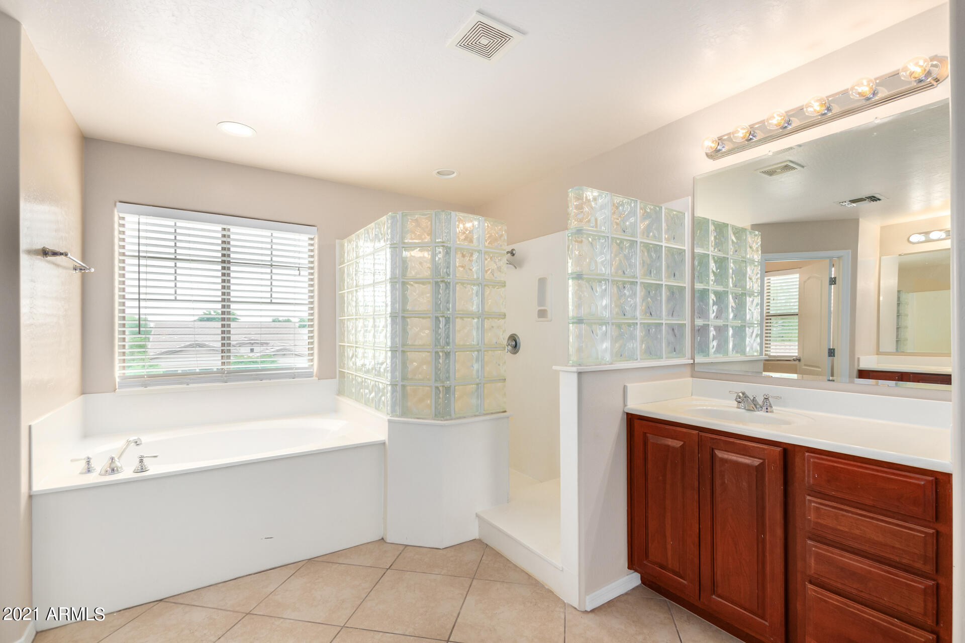 16478 West Rowel Road Surprise, AZ 85387 - Photo 34 of 41 28 - Rowel