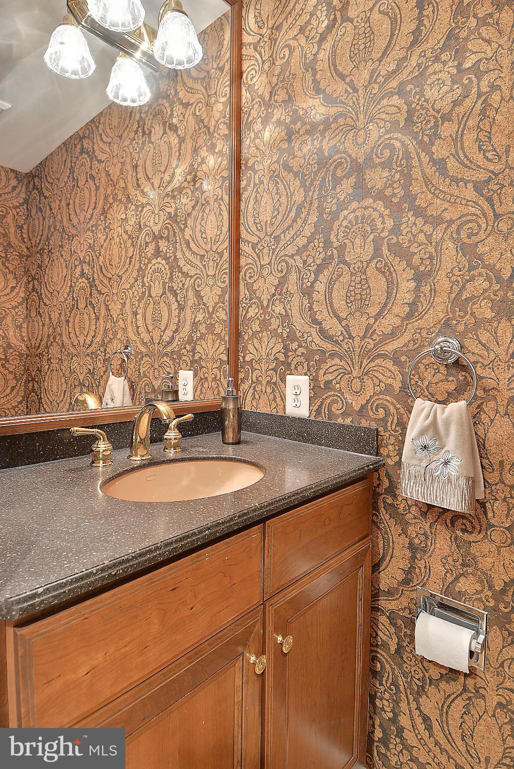 1935 Lakeport Way Reston, VA 20191 - Photo 11 of 30 Updated Half Bath on Main Level
