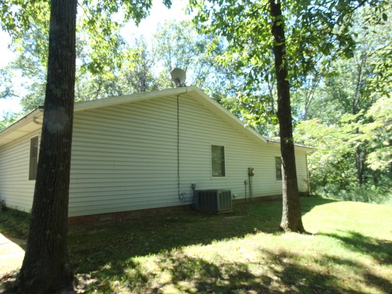 12588 Kiddie Road Lynnville, IN 47619 - Photo 10 of 11 Gallery Image 10