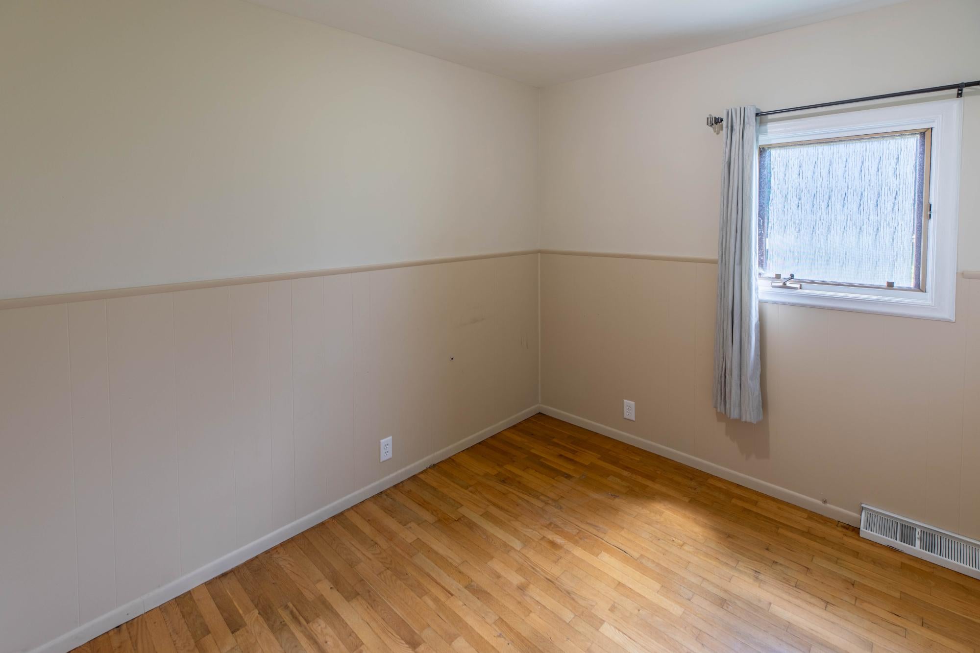 1227 Iverson Street Rhinelander, WI 54501 - Photo 15 of 44 Gallery Image 15