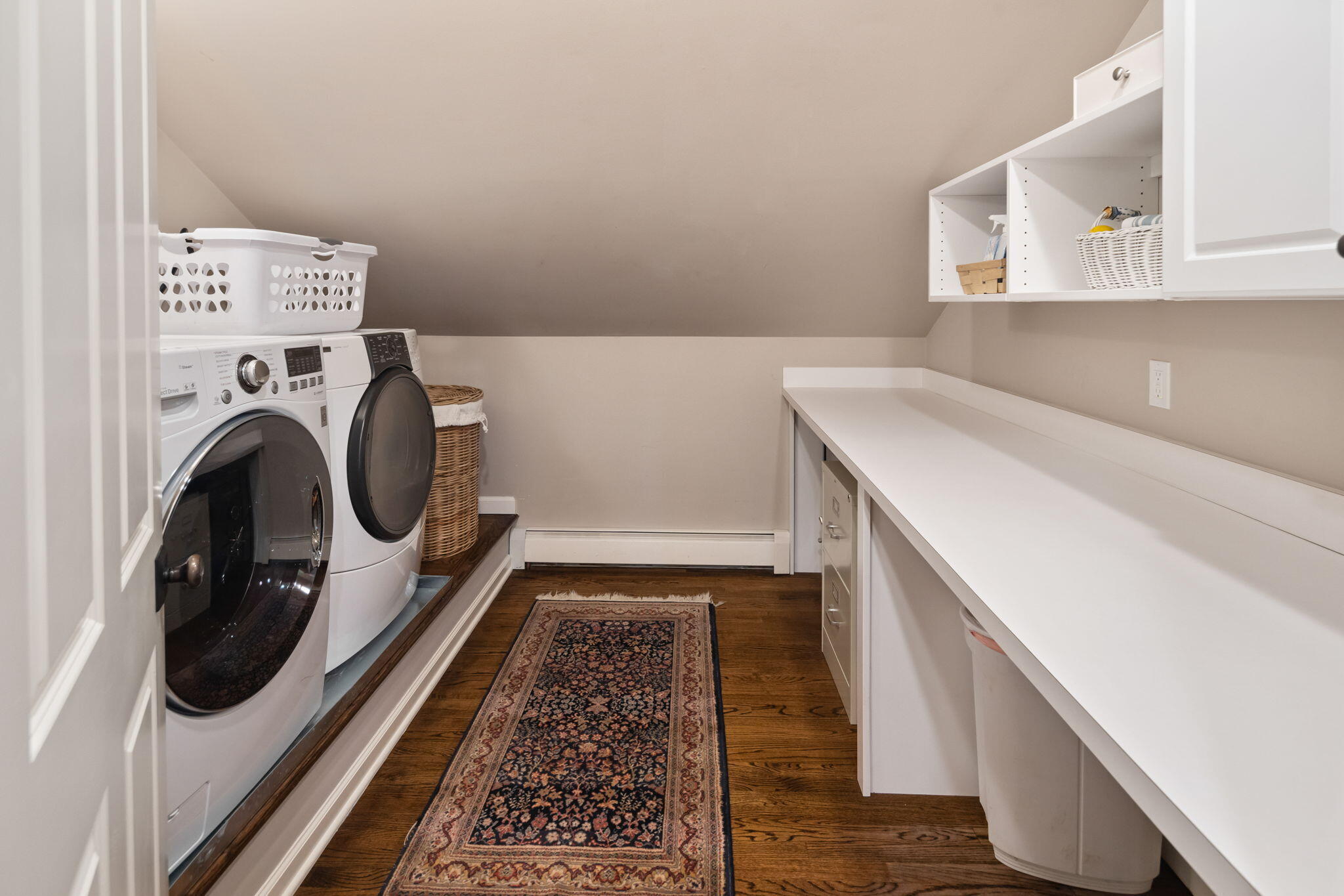 4 Green Beech Drive Rowayton, CT 06853 - Photo 24 of 39 a utility room with dryer and washer