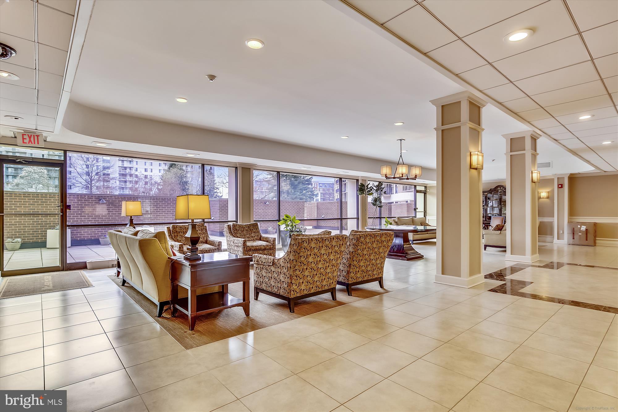 6800 Fleetwood Road, Unit 1004 McLean, VA 22101 - Photo 3 of 40