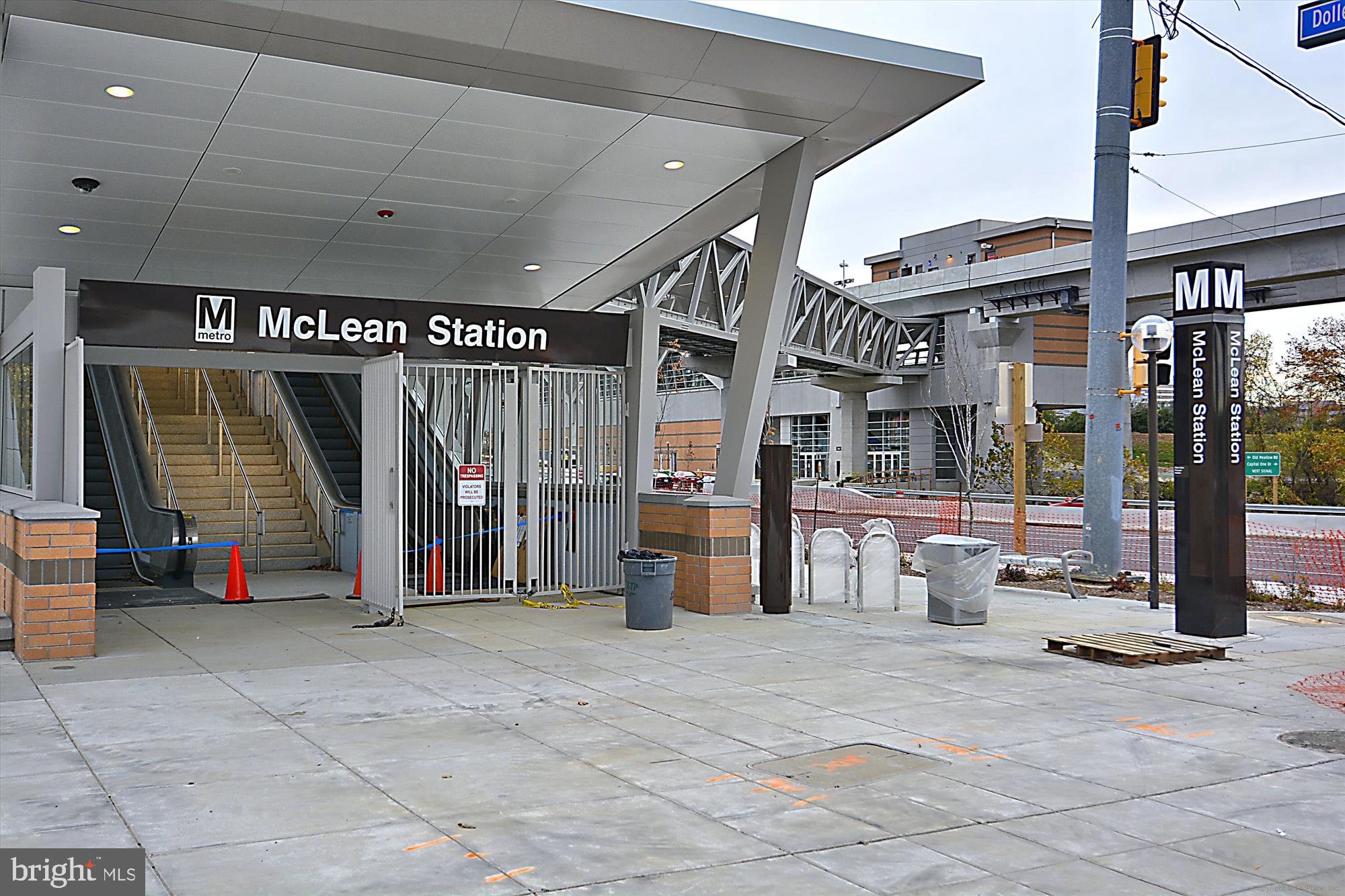6800 Fleetwood Road, Unit 1004 McLean, VA 22101 - Photo 39 of 40 Modern transit hub at McLean Station