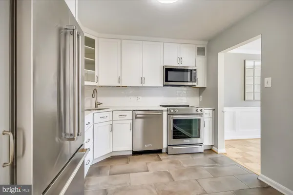 $489,900 | 6800 Fleetwood Road, Unit 1004, McLean, VA 22101