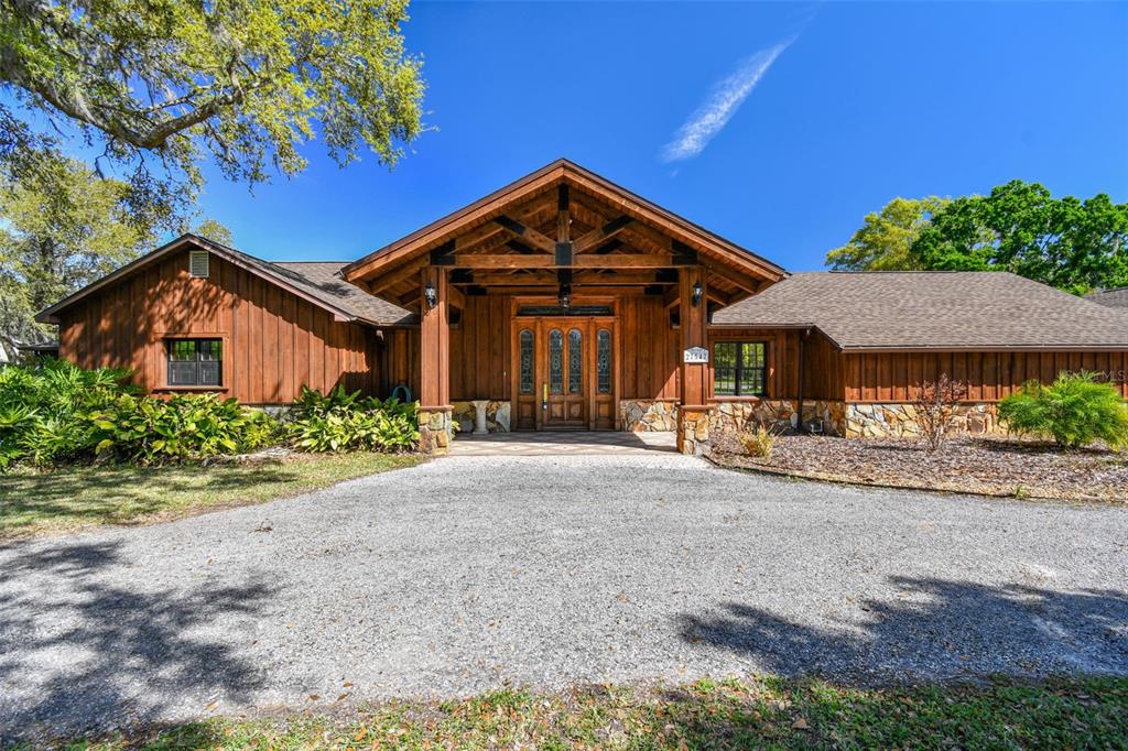 27547 Miller Road Dade City, FL 33525 - Photo 1 of 100 Gallery Image 1