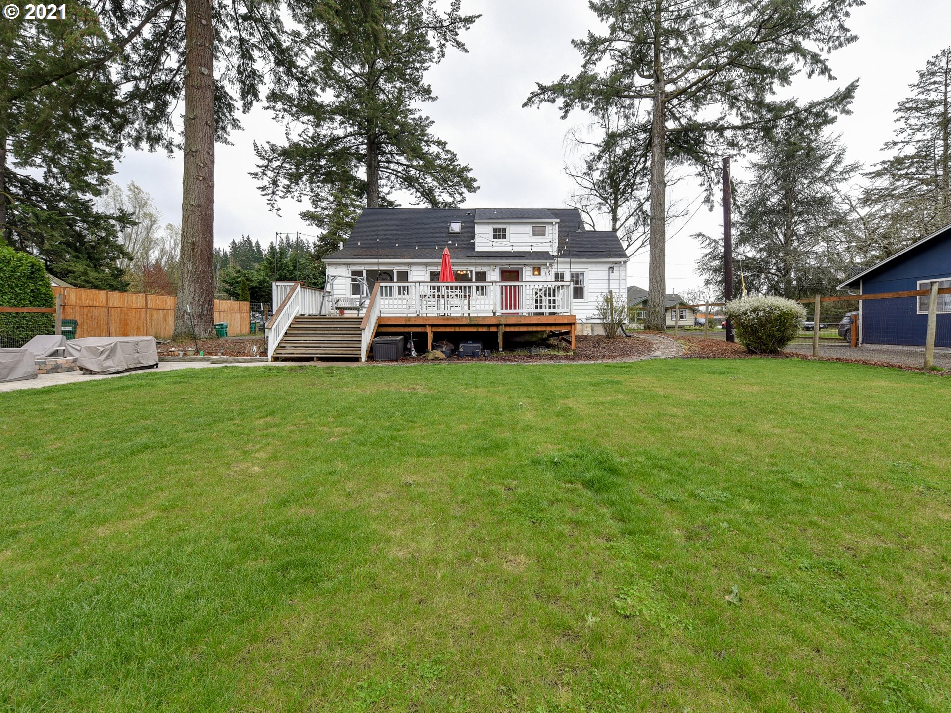 24049 Northeast Home Acres Road Newberg, OR 97132 - Photo 29 of 32 Gallery Image 29