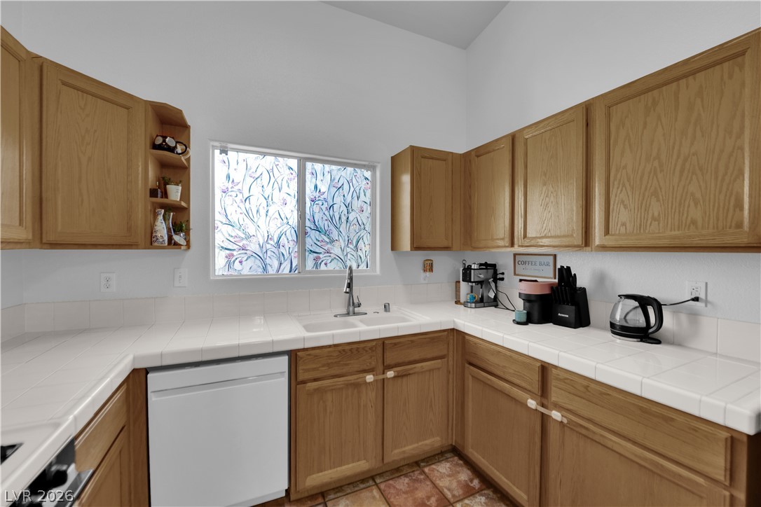 2001 Turquoise Ridge Street, Unit 202 Las Vegas, NV 89117 - Photo 15 of 37 Gallery Image 15