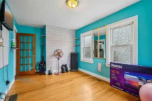 $499,000 | 26 Barton Avenue, Warwick, RI 02889