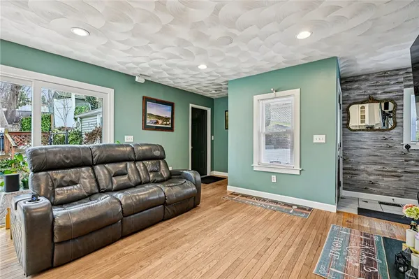 $499,000 | 26 Barton Avenue, Warwick, RI 02889