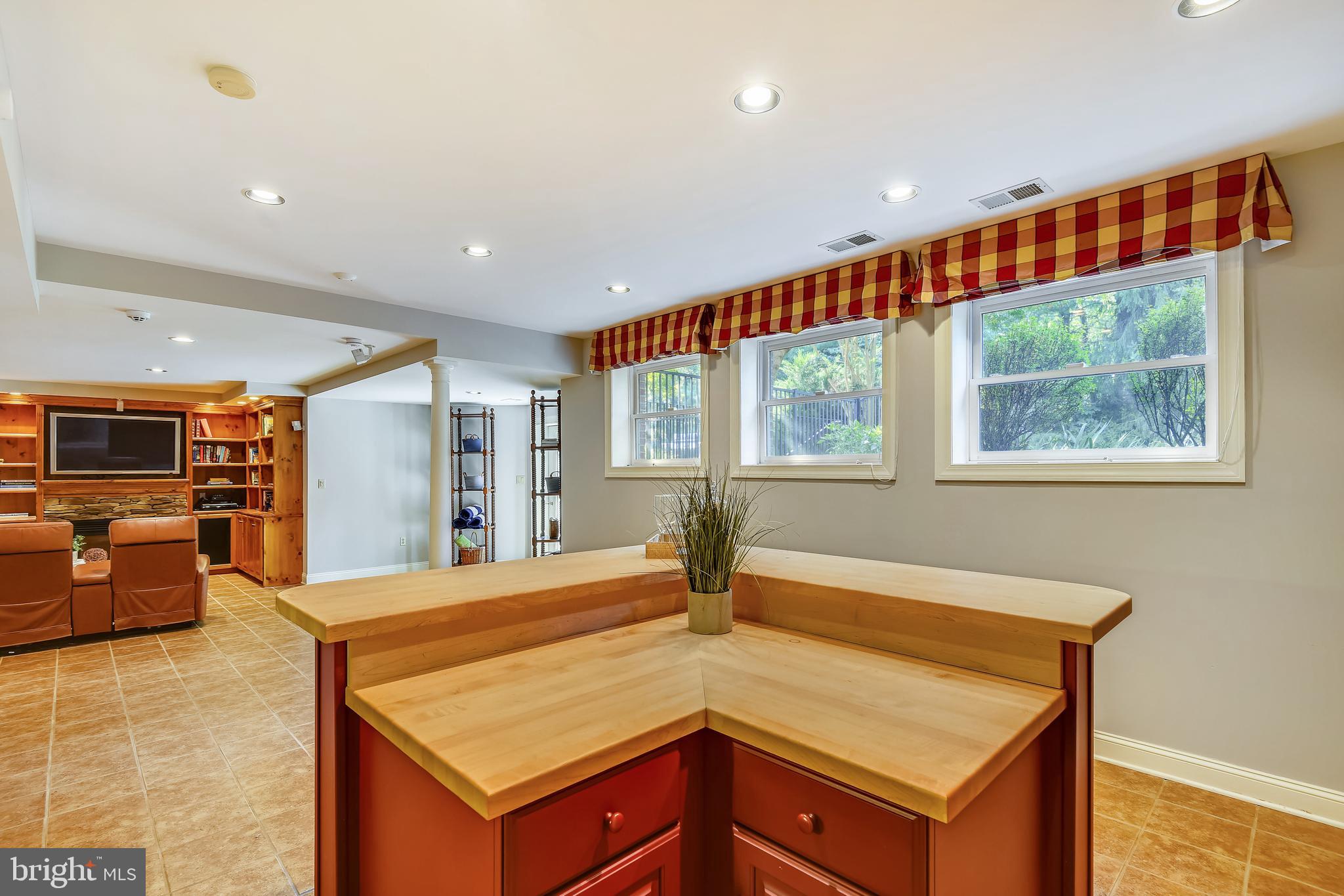 1211 Algonquin Road Crownsville, MD 21032 - Photo 59 of 97 A Perfect Place for Football Games