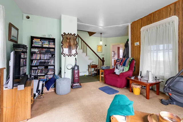 $299,000 | 113 Pleasant Street, Rockland, ME 04841