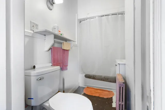 $299,000 | 113 Pleasant Street, Rockland, ME 04841