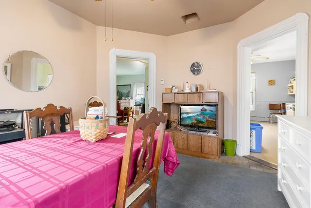 $299,000 | 113 Pleasant Street, Rockland, ME 04841